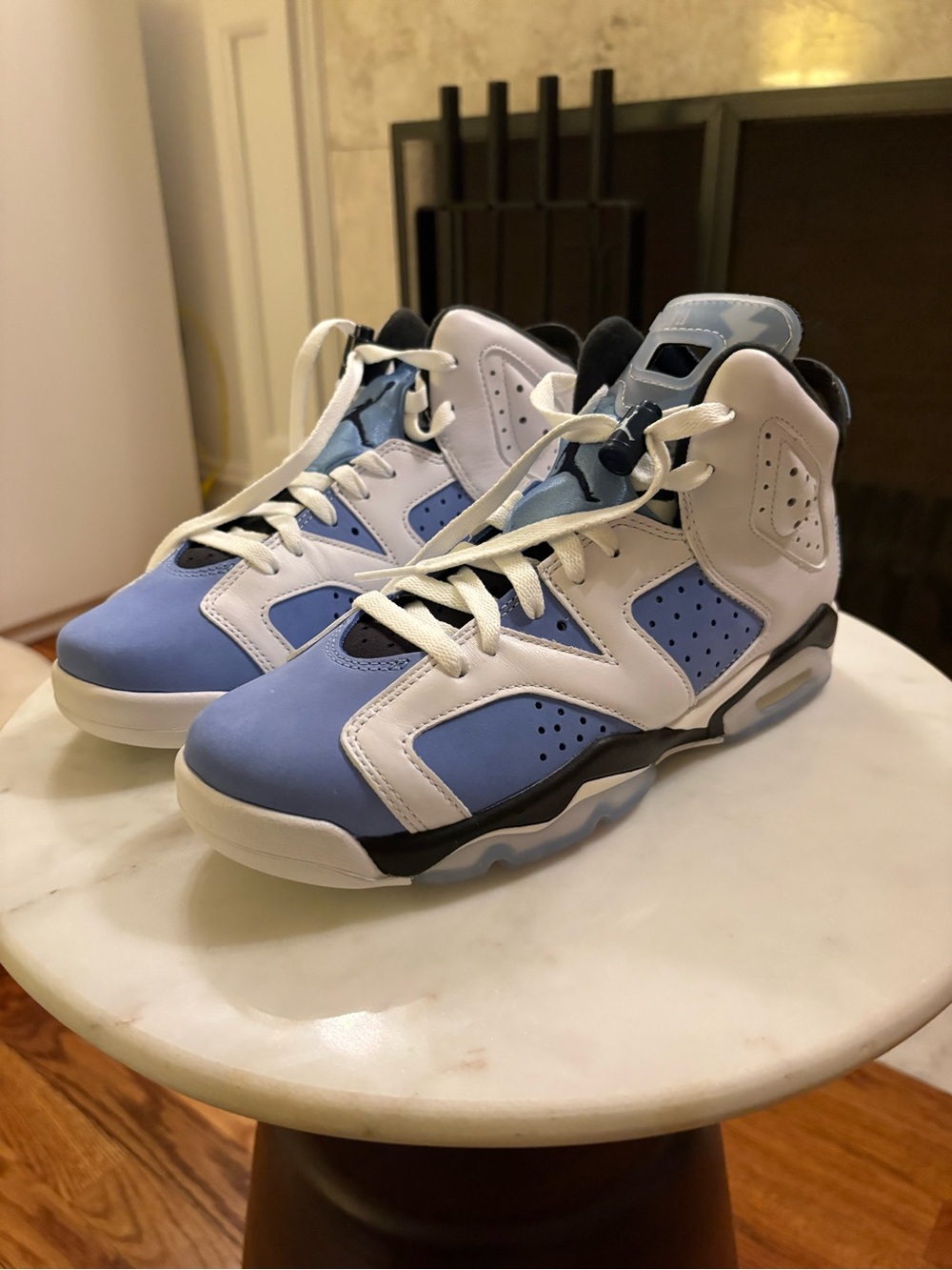 Nike Air Jordan 6 Retro UNC University Blue  NWT and Box Size 7 men/youth - Picture 5 of 10
